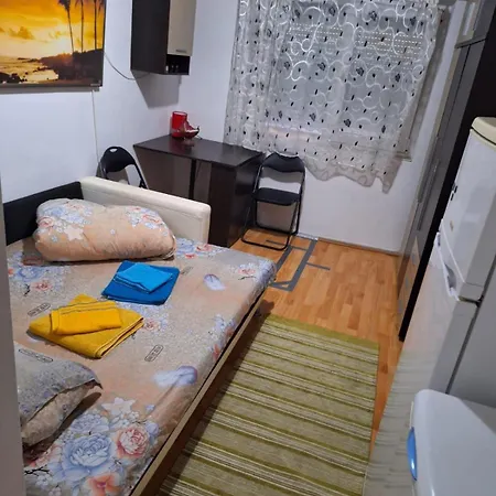 Apartment Dlai Srl *
